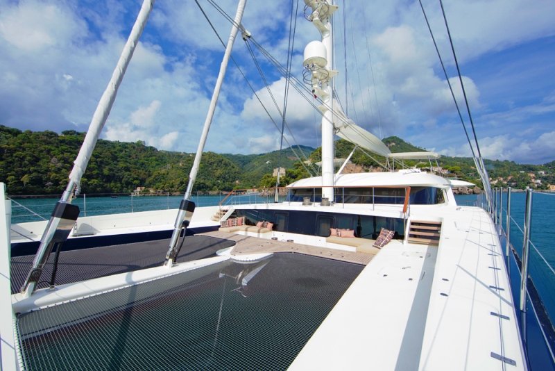 hemisphere catamaran charter